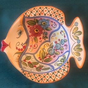 Bowl in shape of Fish by Tabletops Lifestyle Castalia